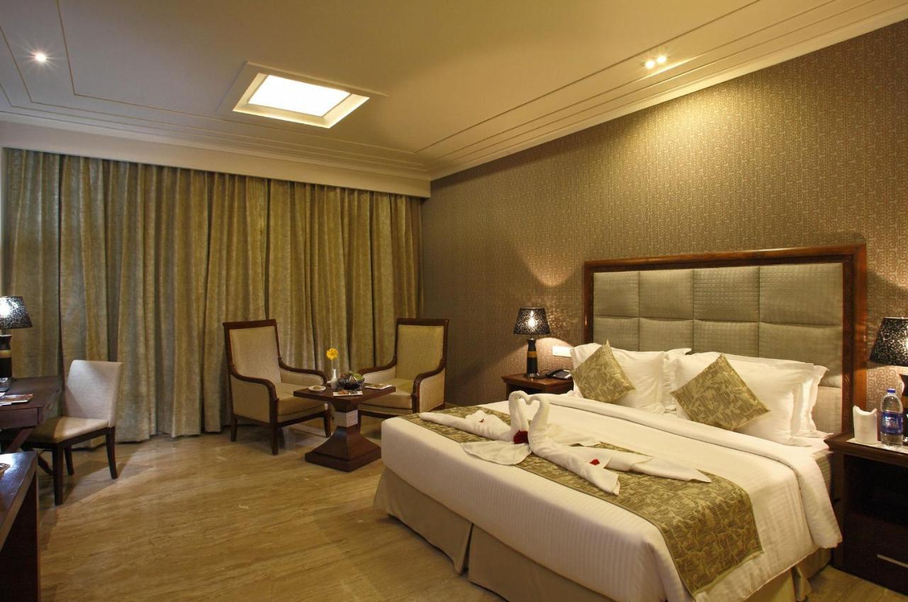 Godwin Haridwar Hotel Exterior foto