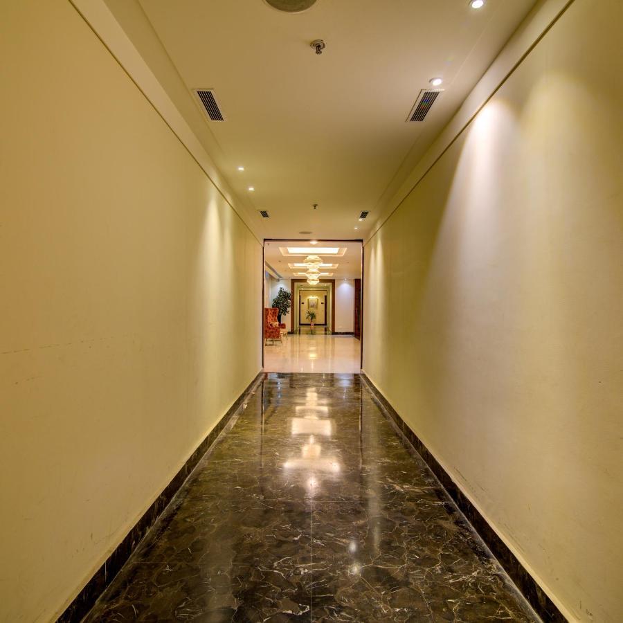 Godwin Haridwar Hotel Exterior foto